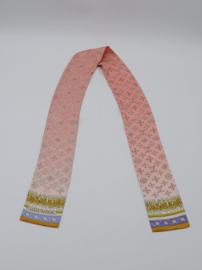 Louis Vuitton apaszka