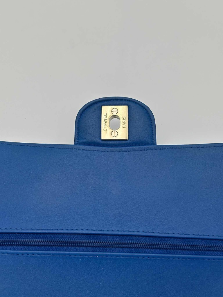 Chanel Classic Medium Double Flap torebka