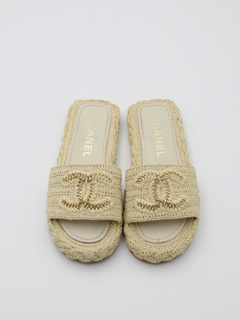 Chanel klapki