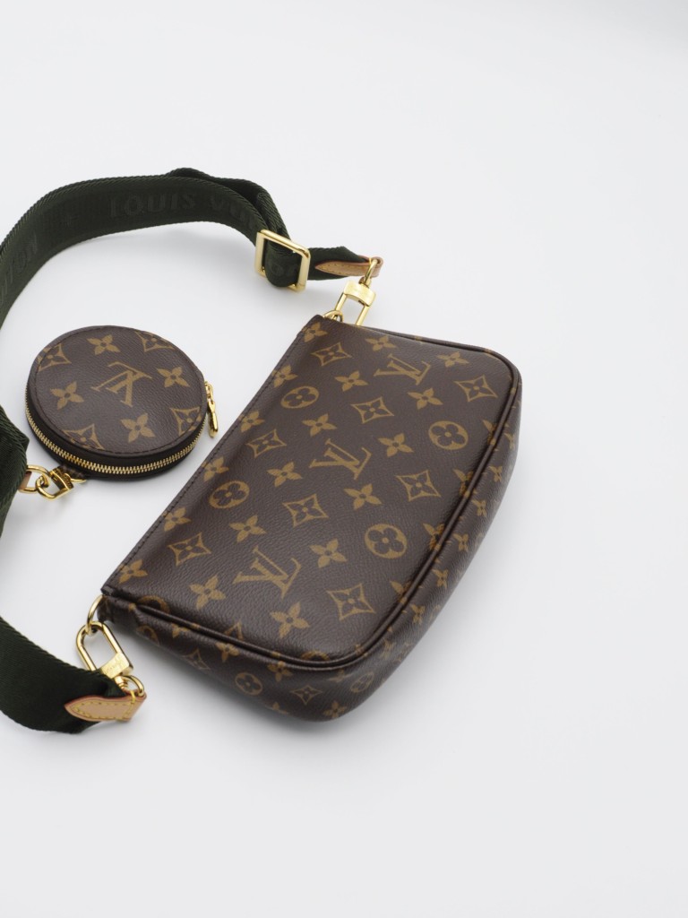 Louis Vuitton Multi Pochette bag