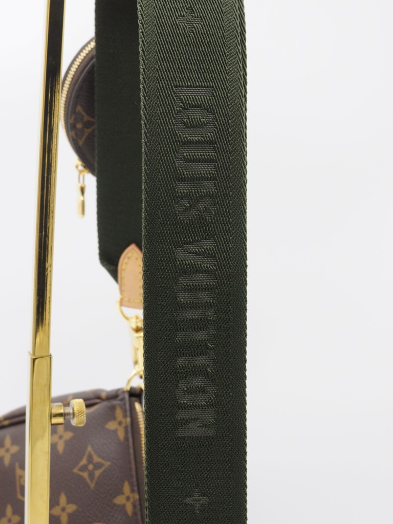 Louis Vuitton Multi Pochette bag