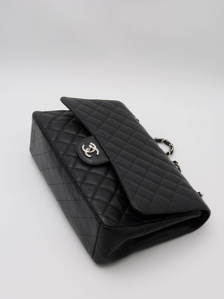 Chanel Classic Maxi Single Flap torebka