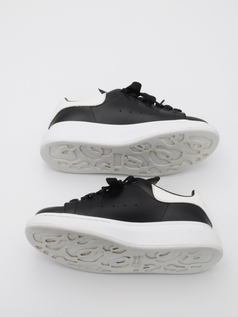 Alexander McQueen sneakersy