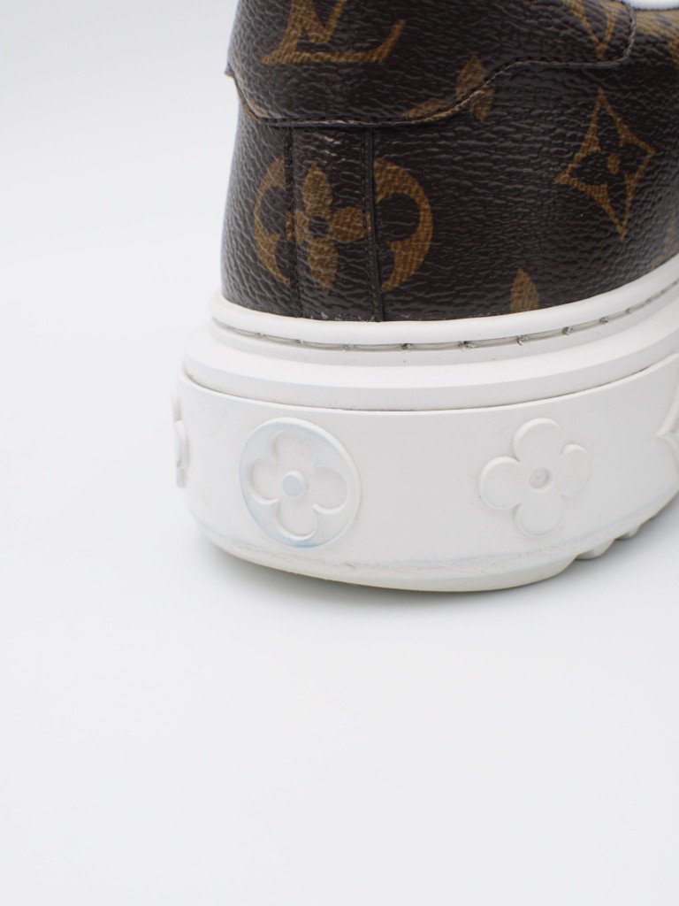 Louis Vuitton Time Out sneakers