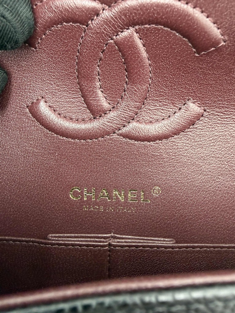 Chanel Classic Medium Double Flap torebka