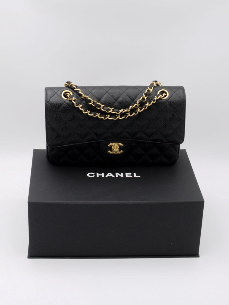 Chanel Classic Medium Double Flap torebka