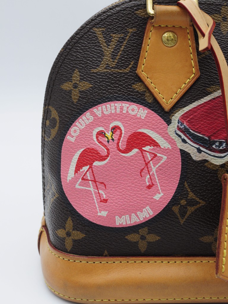 Louis Vuitton Alma BB World Tour torebka