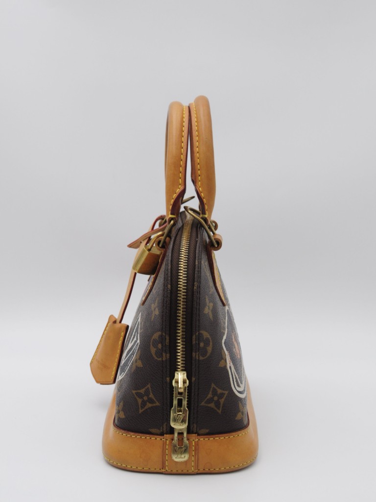 Louis Vuitton Alma BB World Tour torebka