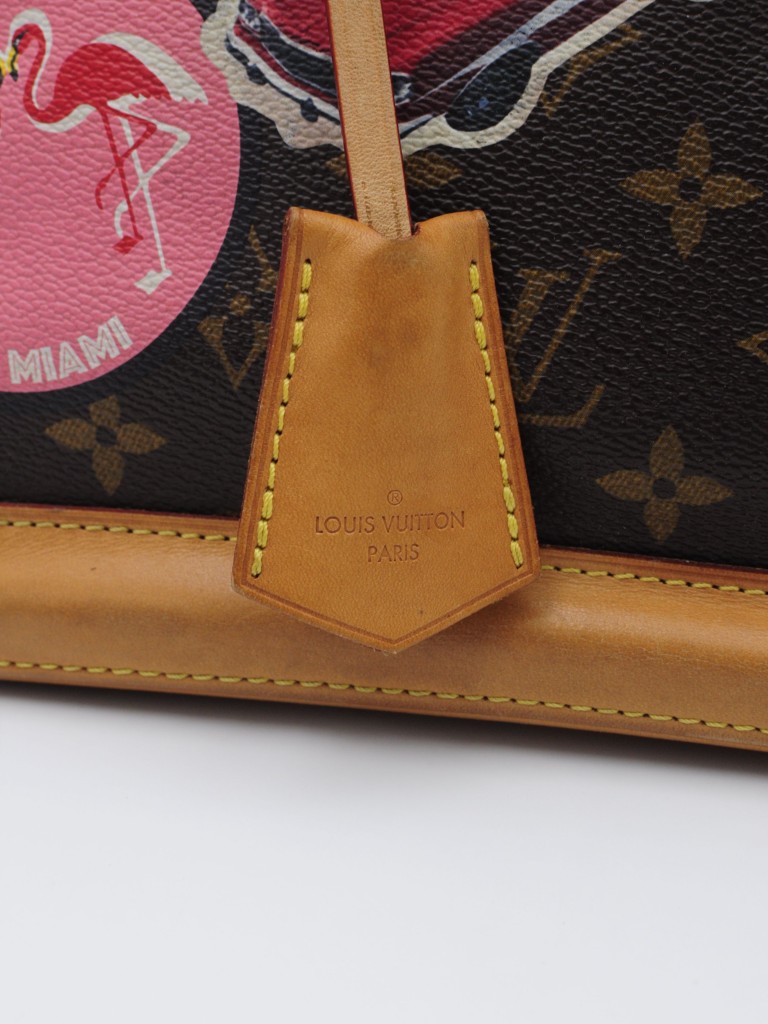 Louis Vuitton Alma BB World Tour torebka