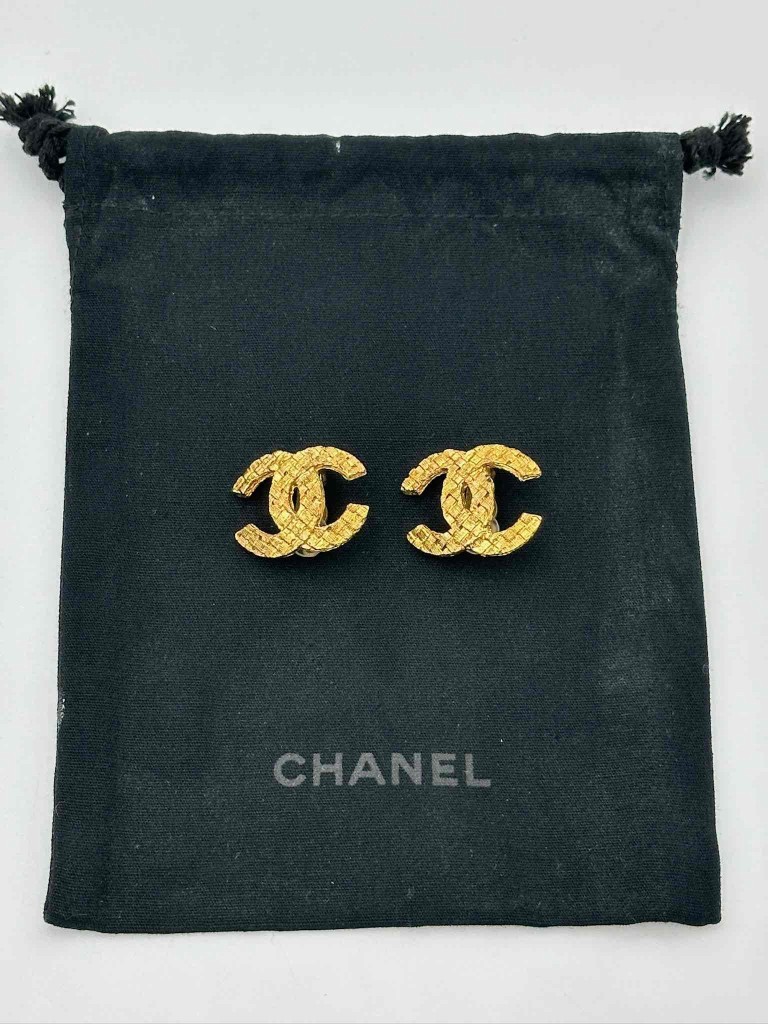 Chanel clip-on earrings