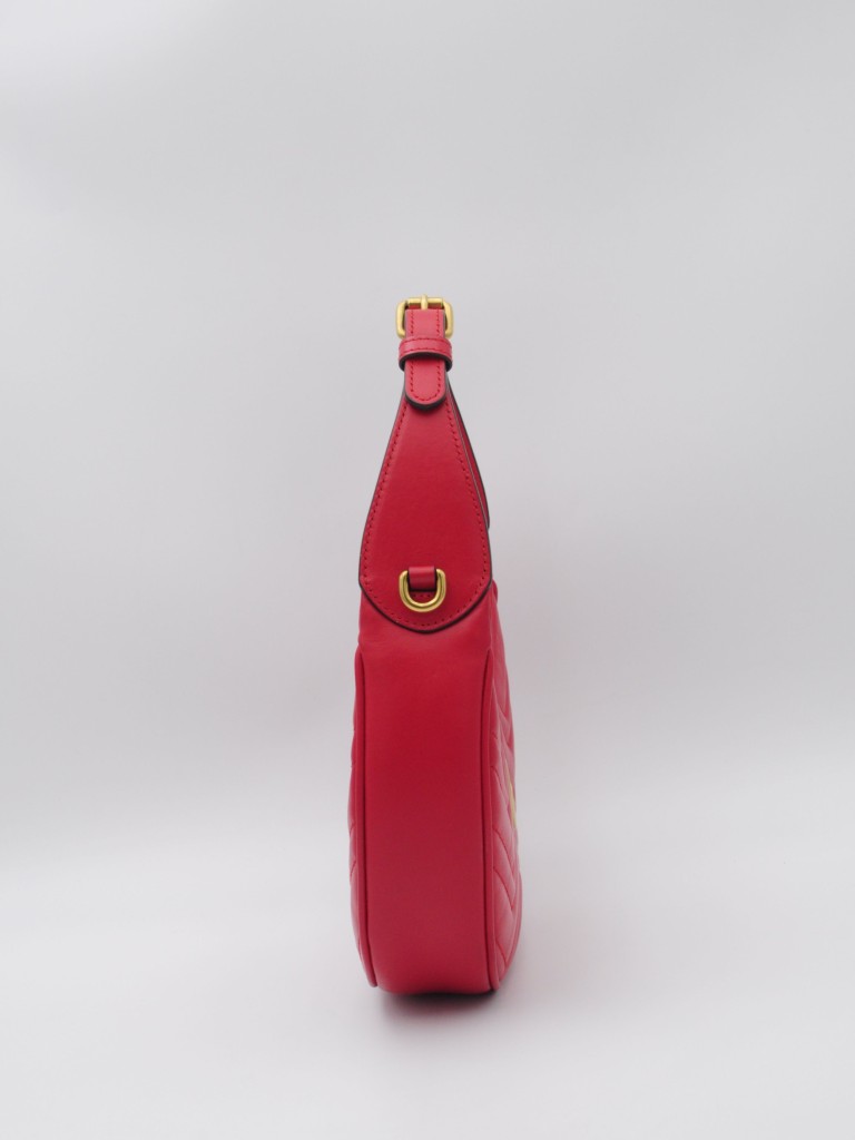 Gucci GG Marmont Small half-moon bag