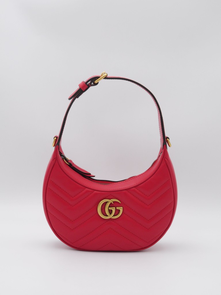Gucci GG Marmont Small half-moon bag