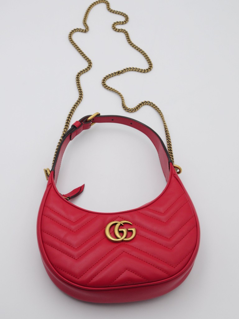 Gucci GG Marmont Small half-moon bag