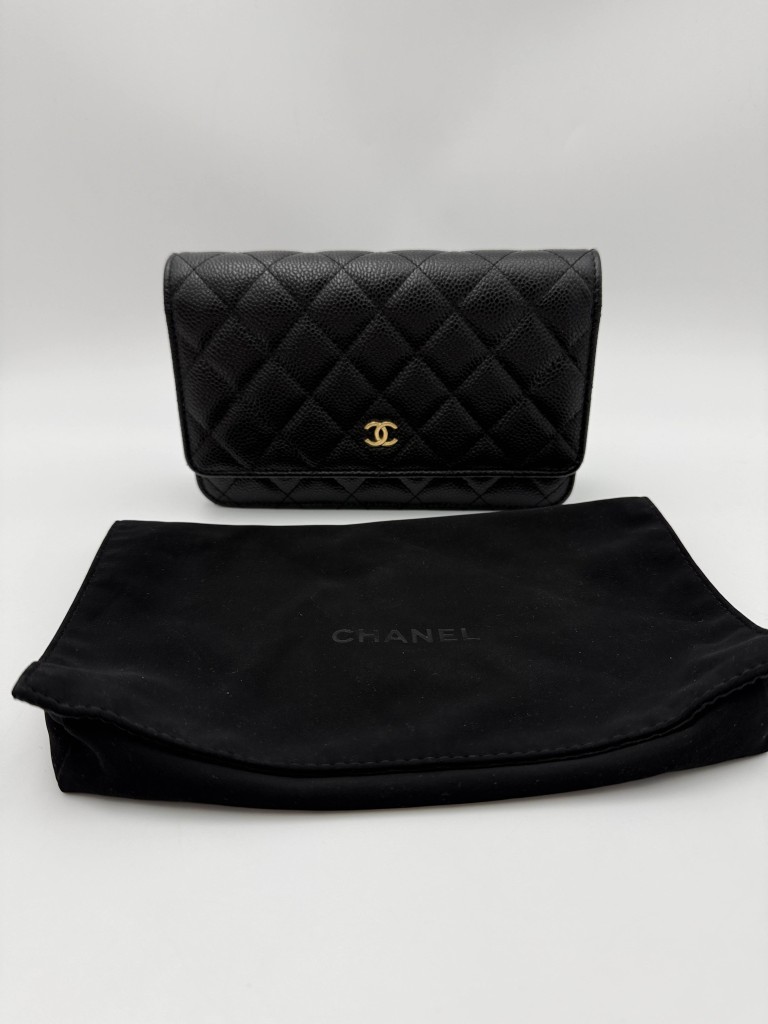 Chanel Wallet on Chain