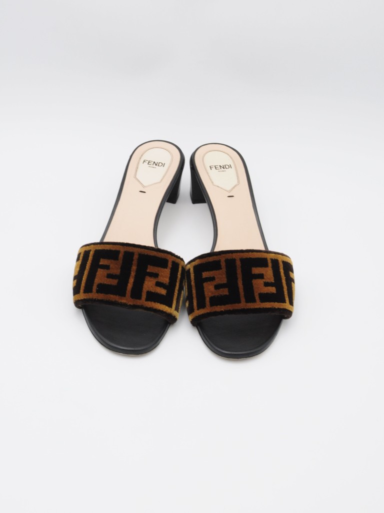 Fendi slides