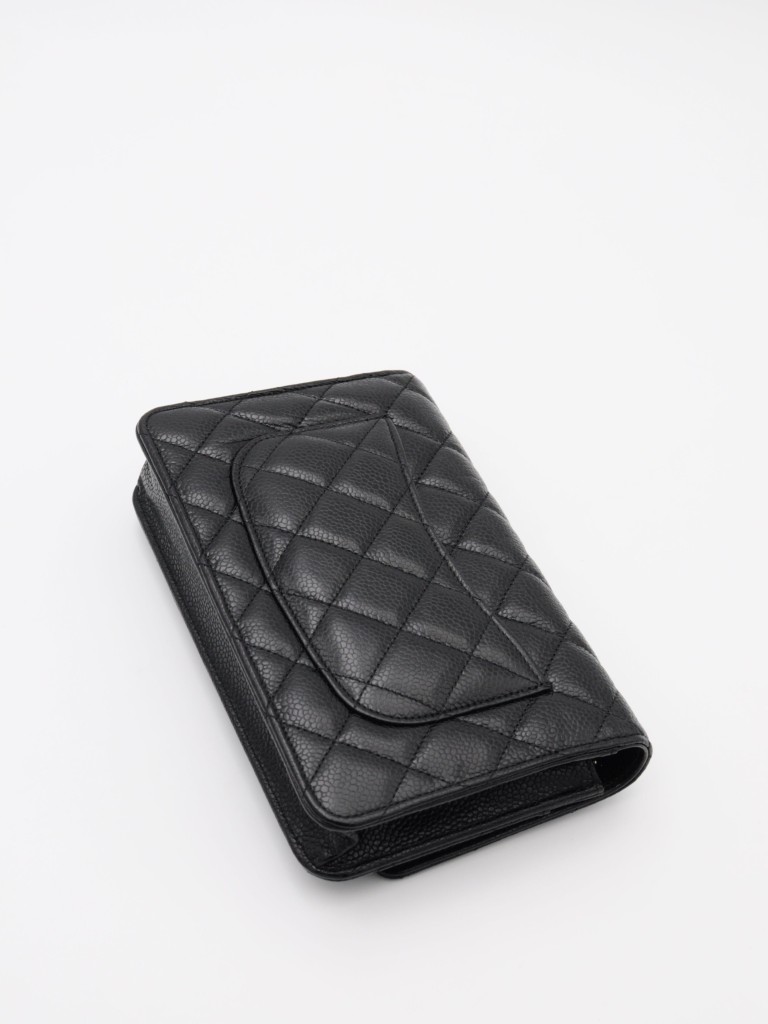 Chanel Wallet on Chain