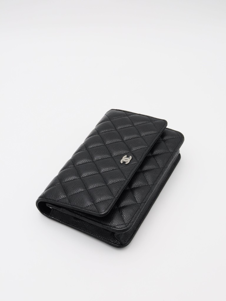 Chanel Wallet on Chain