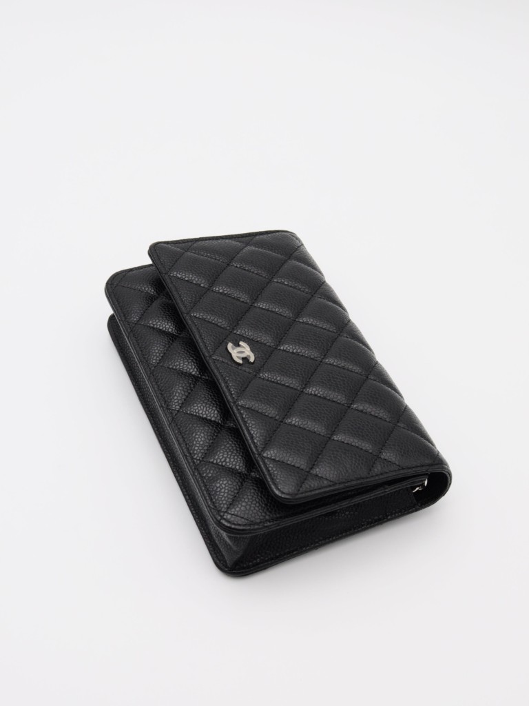 Chanel Wallet on Chain