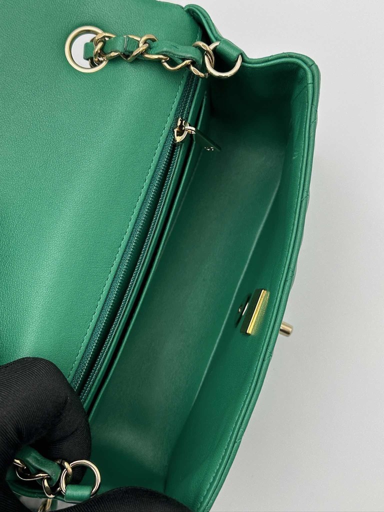 Chanel Classic Mini bag