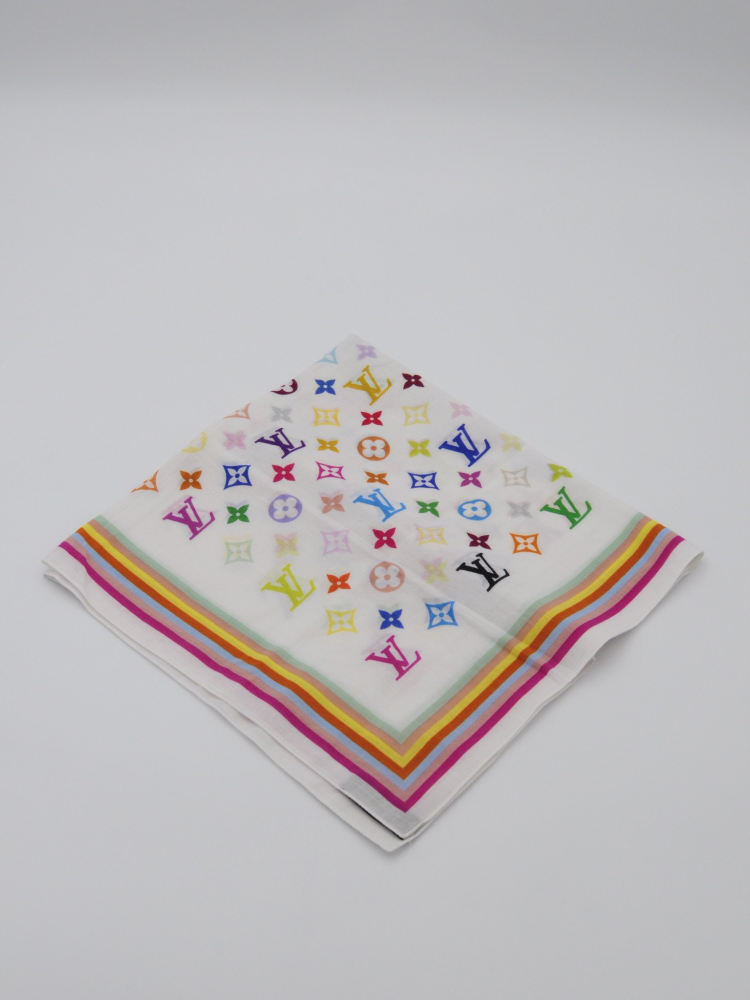 Louis Vuitton x Takashi Murakami scarf