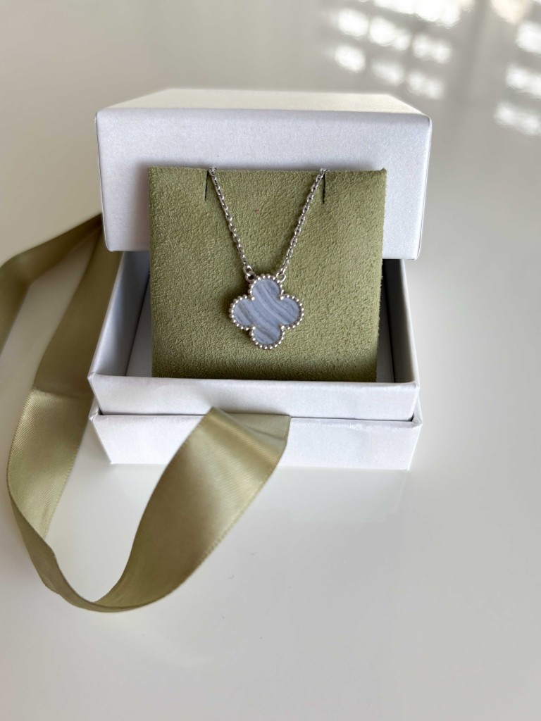 Van Cleef & Arpels necklace