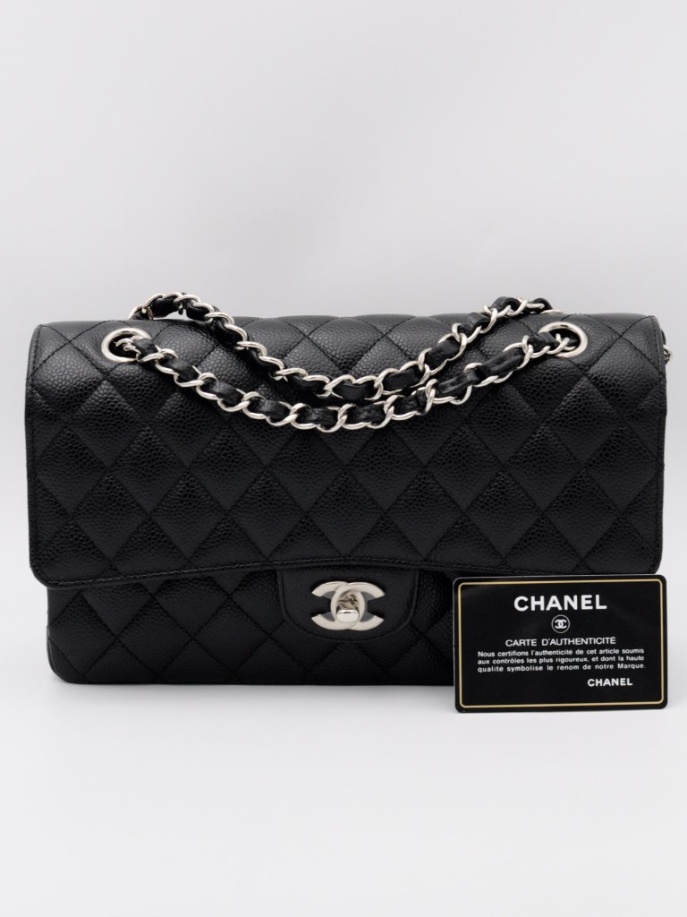 Chanel Classic Medium Double Flap torebka