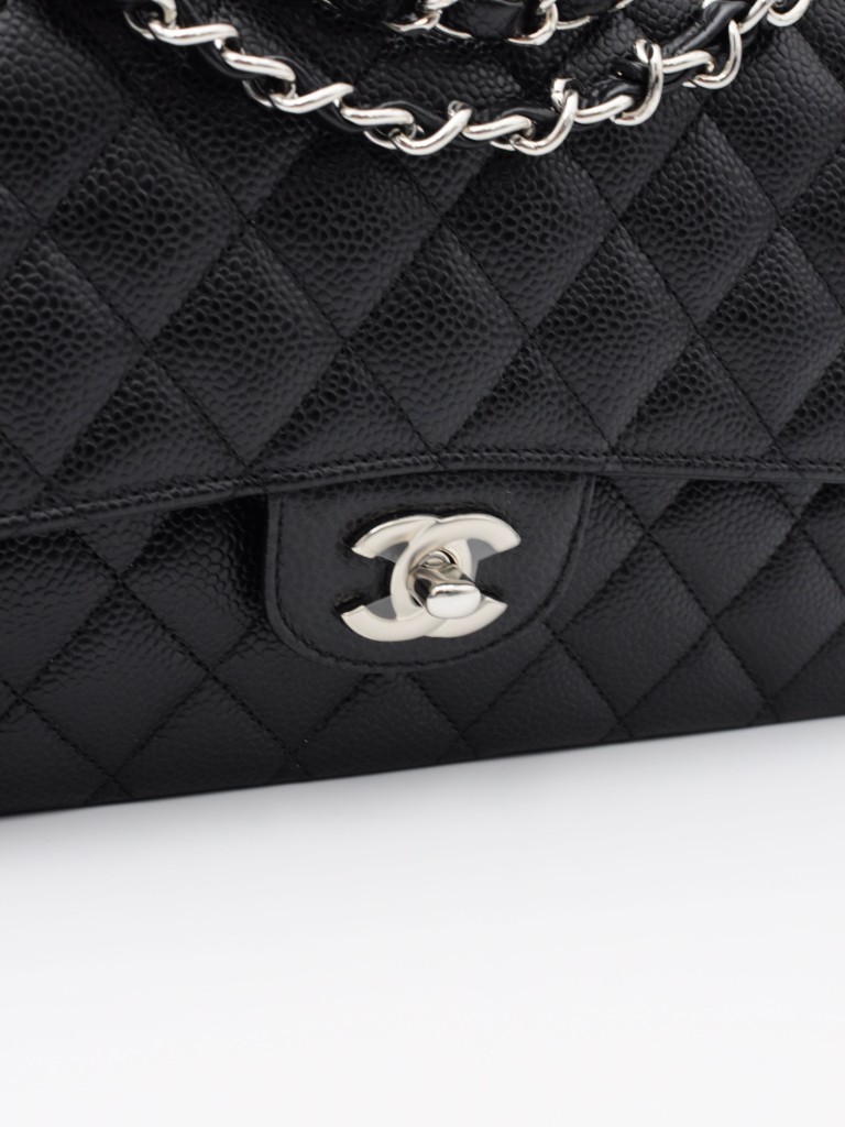 Chanel Classic Medium Double Flap torebka