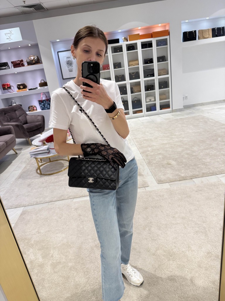 Chanel Classic Medium Double Flap torebka