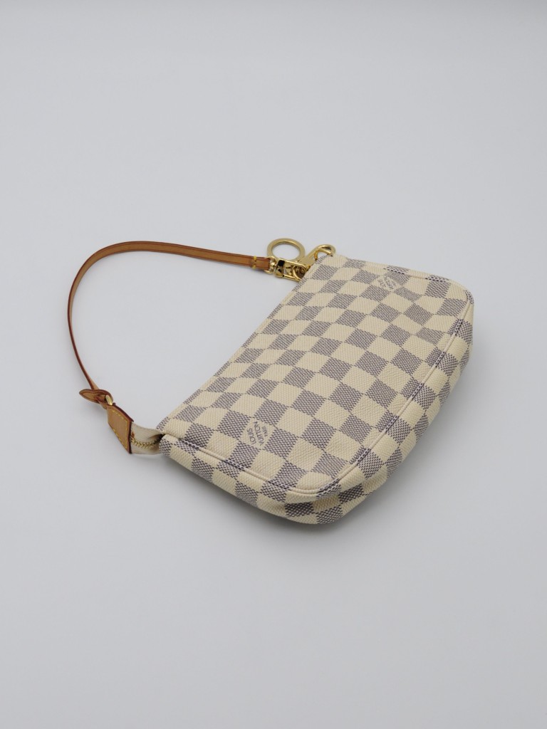 Louis Vuitton Pochette Accessoires torebka