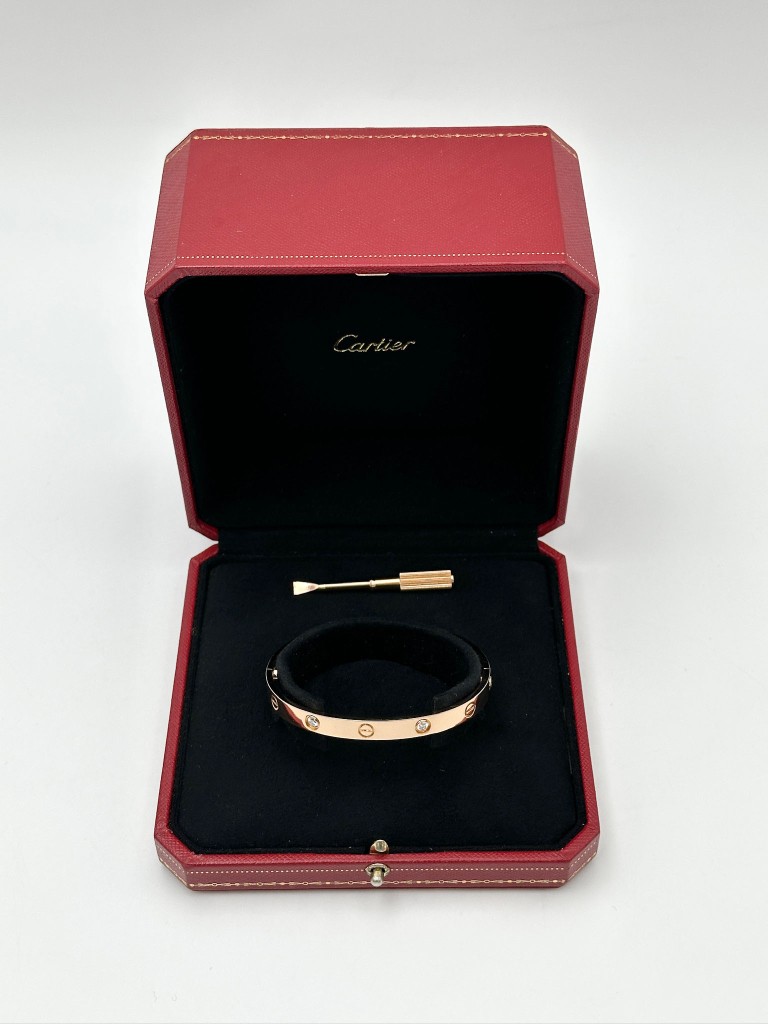 Cartier Love 4 diamonds bracelet