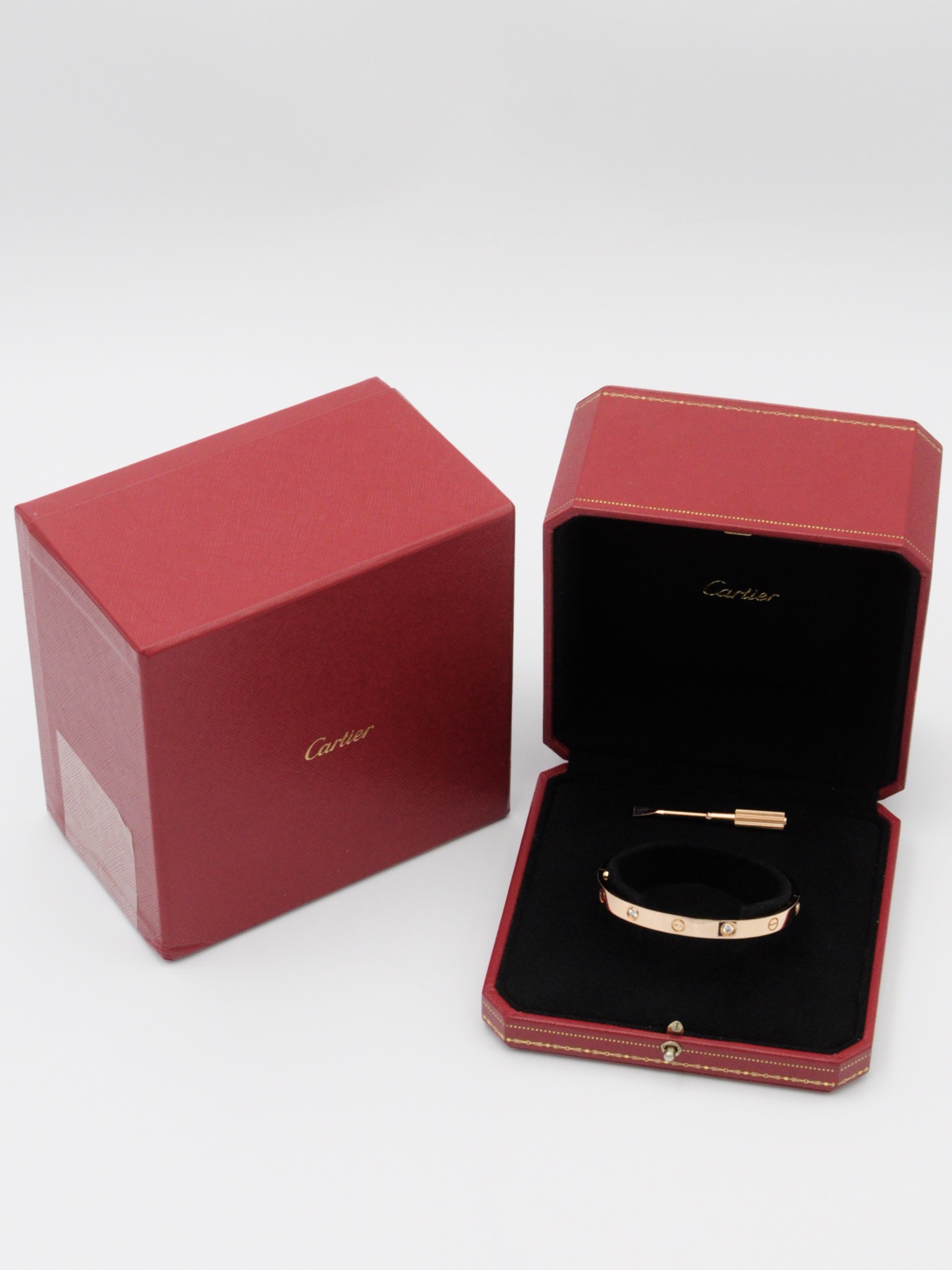Cartier Love 4 diamonds bracelet