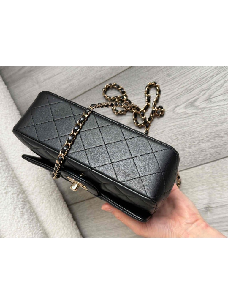Chanel Classic Mini Top Handle bag