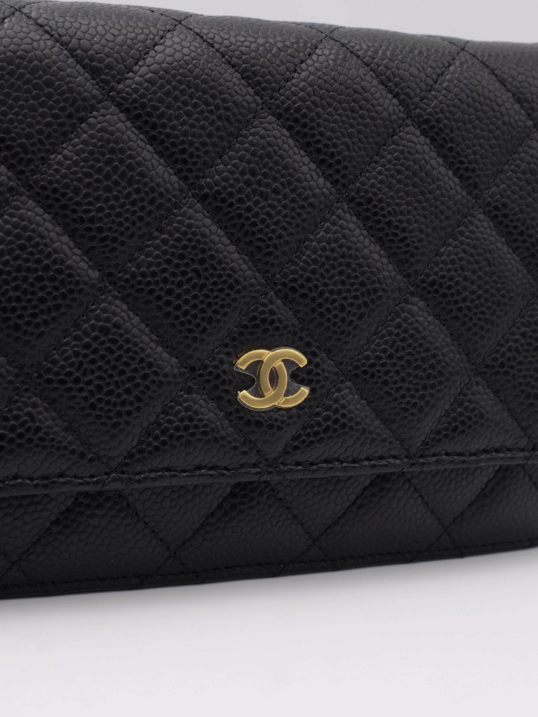 Chanel Wallet on Chain