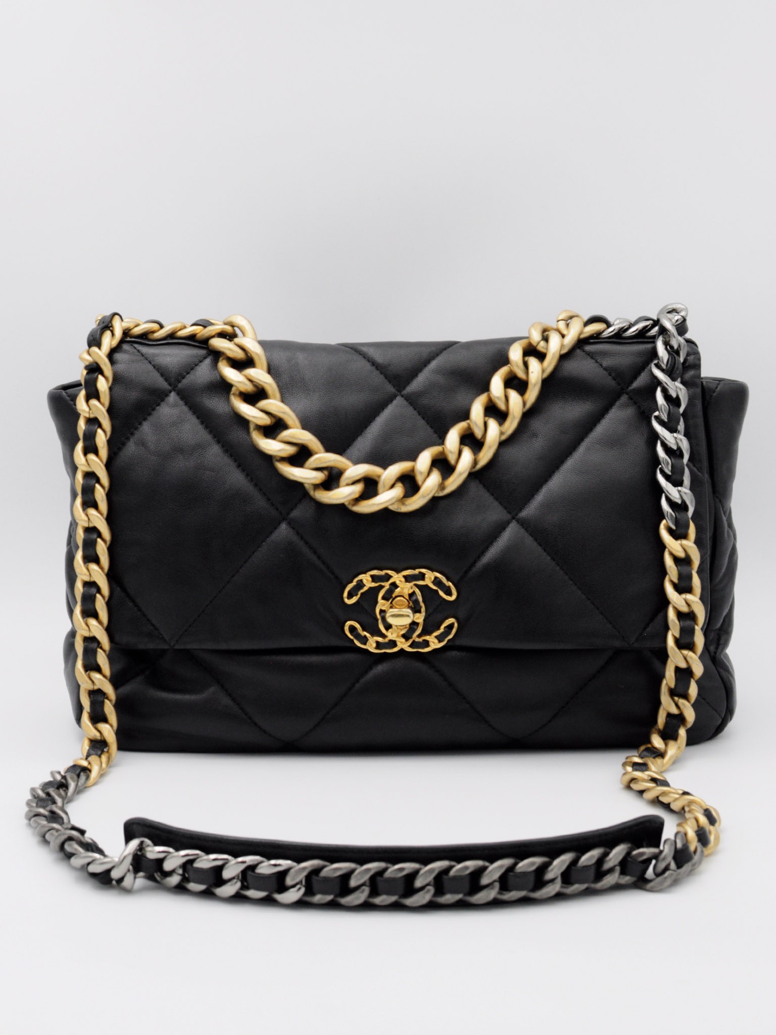 Chanel 19 Medium torebka