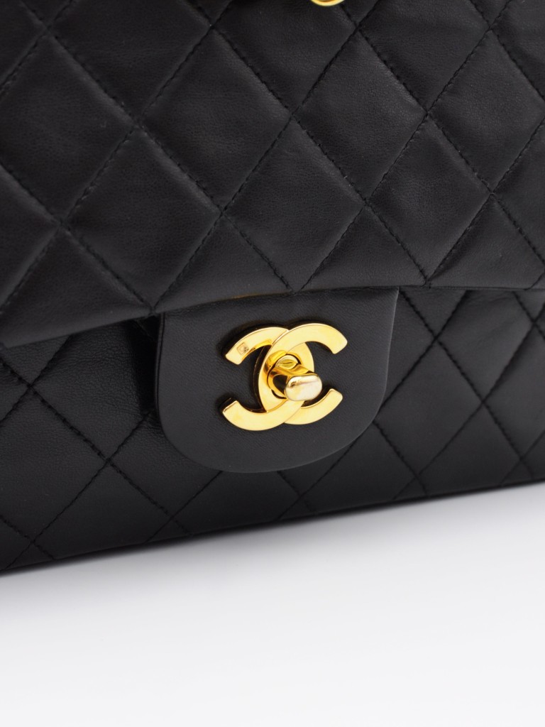 Chanel Classic Medium Double Flap torebka