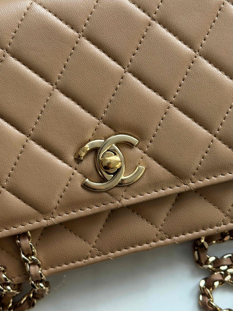 Chanel Trendy Wallet on Chain