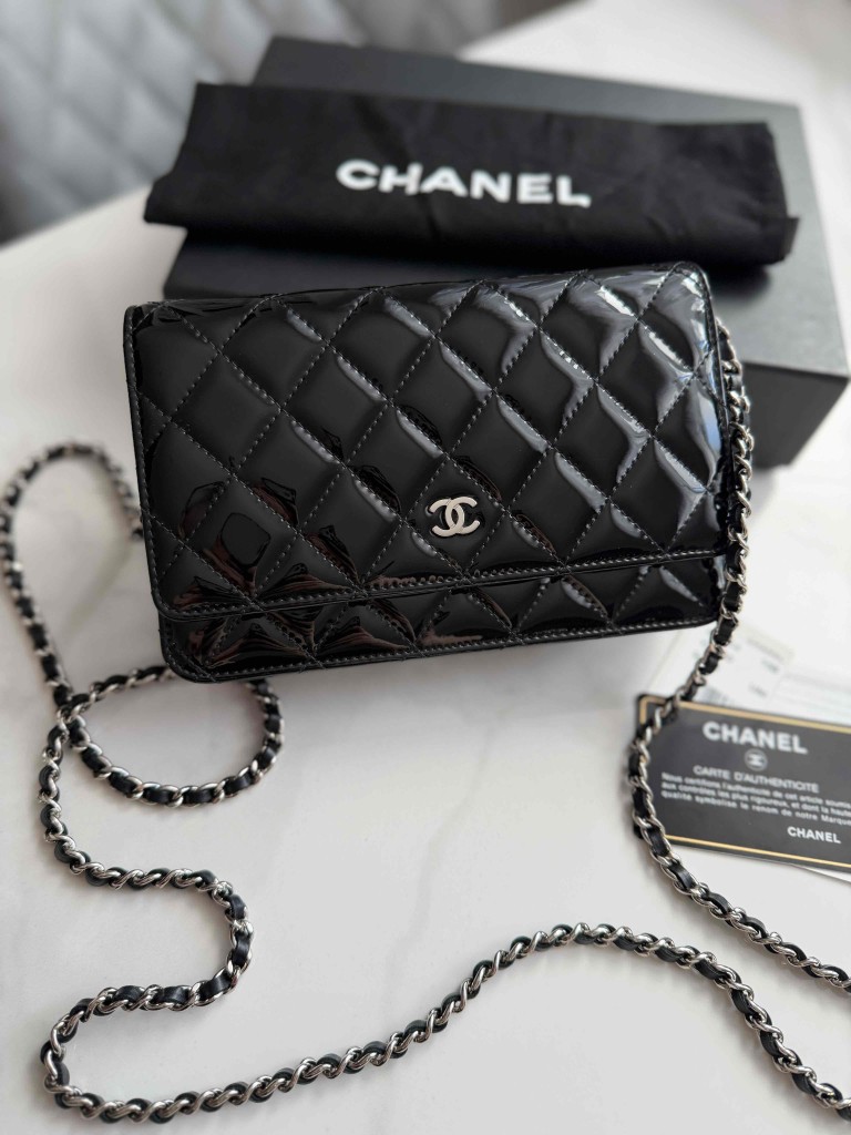 Chanel Wallet on Chain