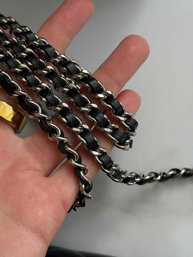 Chanel Wallet on Chain