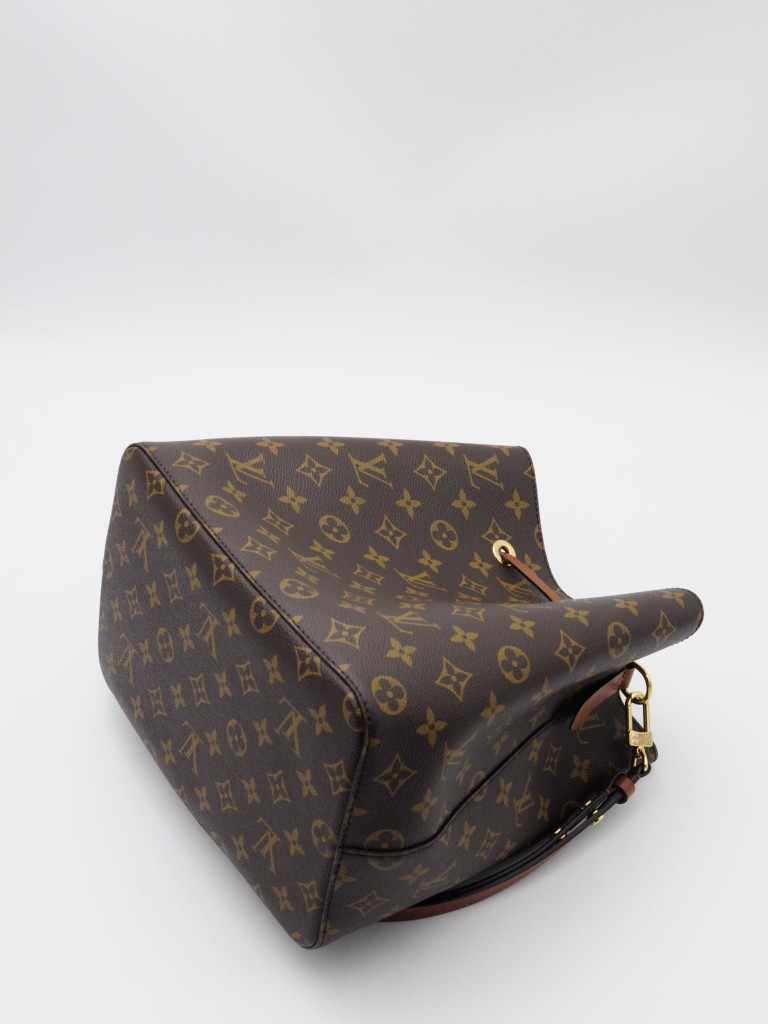 Louis Vuitton Néo Noé MM bag