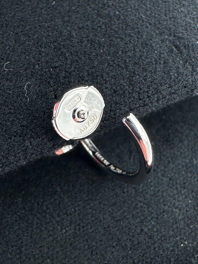 kolczyki Cartier Juste un Clou Hoop