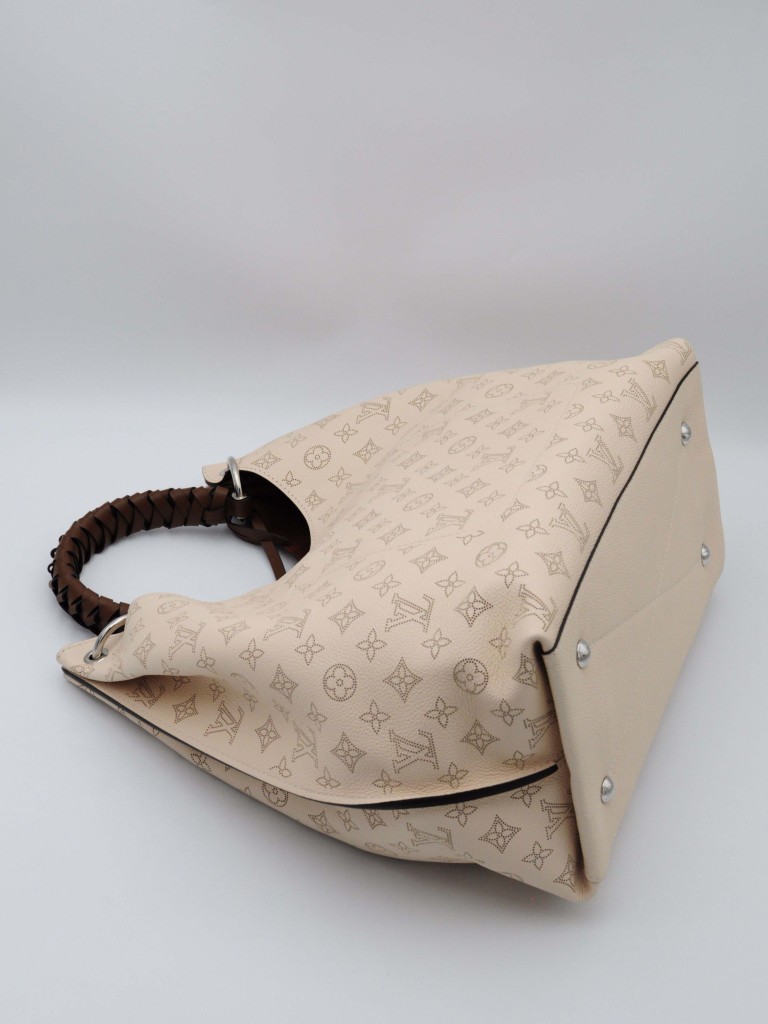 Louis Vuitton Mahina Hobo torebka