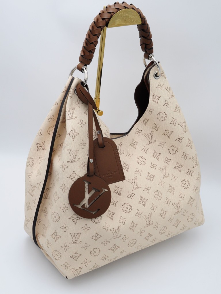 Louis Vuitton Mahina Hobo torebka