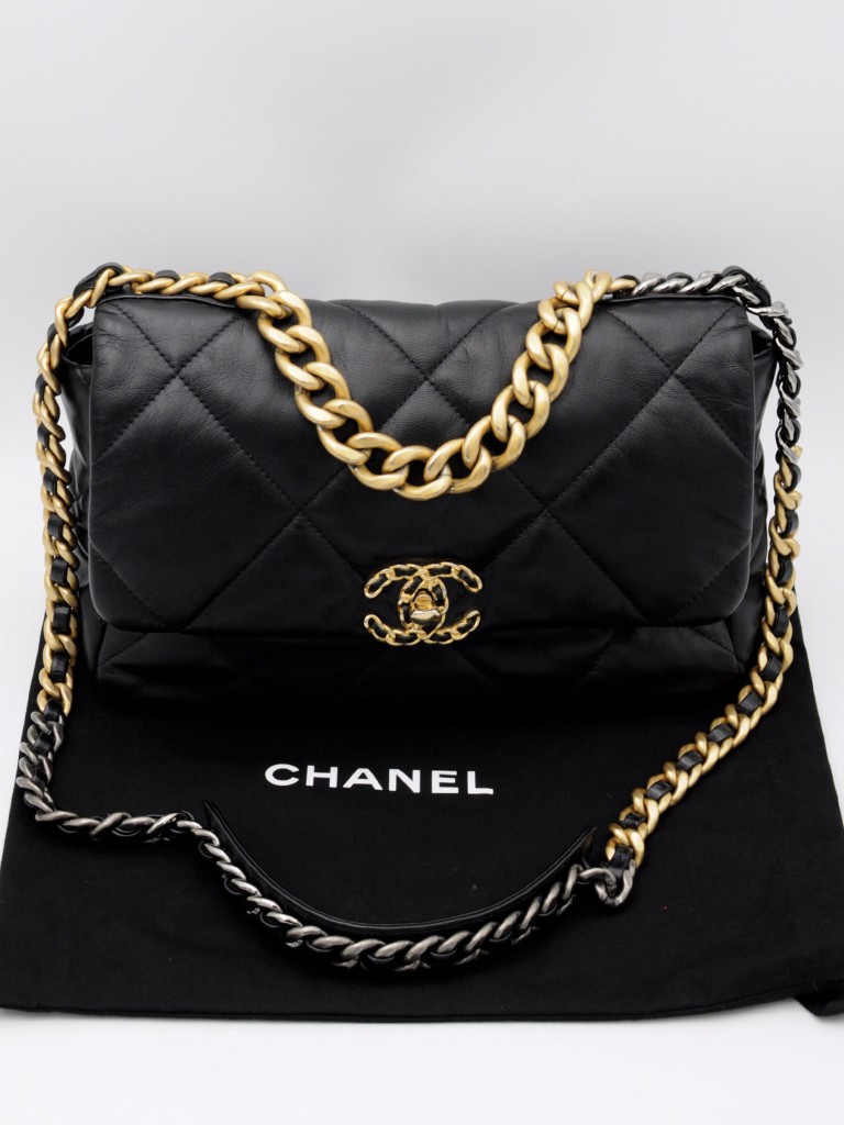 Chanel 19 Medium torebka