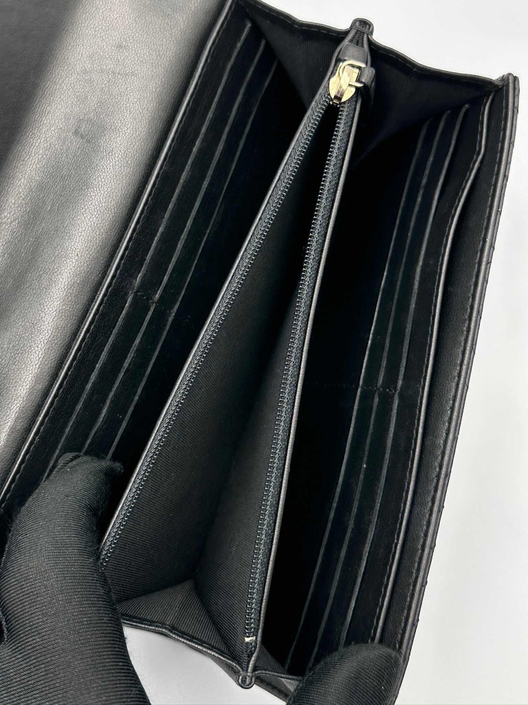 Chanel 2.55 Reissue wallet