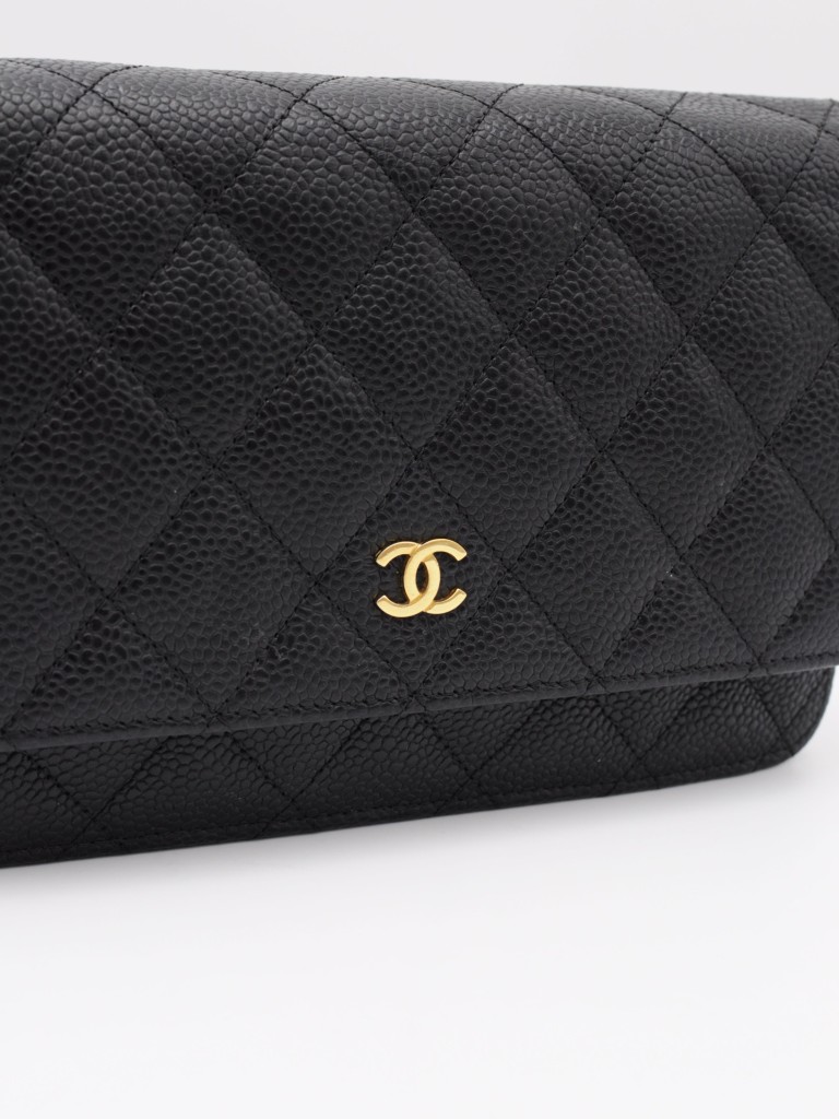Chanel Wallet on Chain