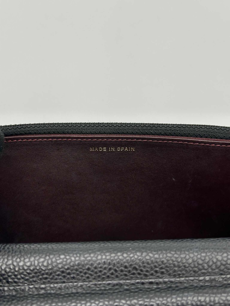 Chanel Wallet on Chain