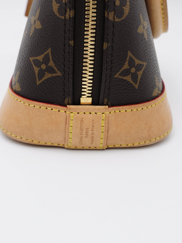 Louis Vuitton Alma BB torebka
