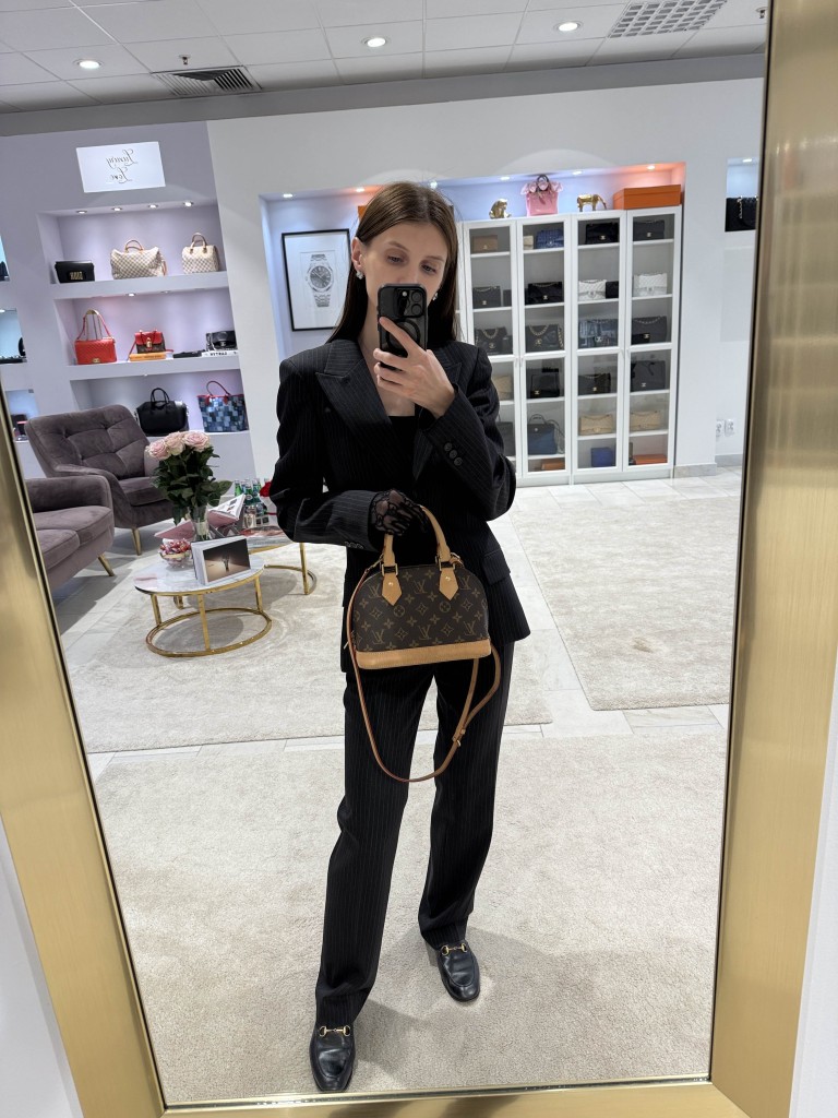 Louis Vuitton Alma BB torebka