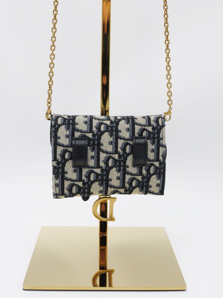 Dior wallet with a chain