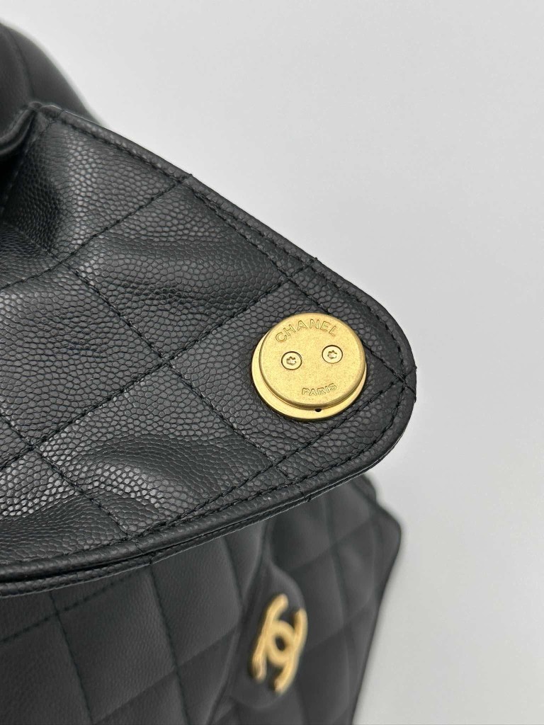 Chanel 25 Medium torebka